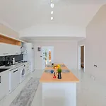 Arel House Вилла *