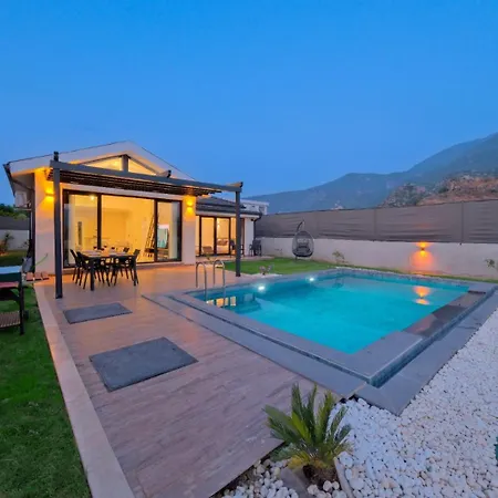 Arel House * 페티예