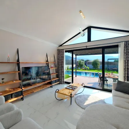 Arel House 빌라 페티예